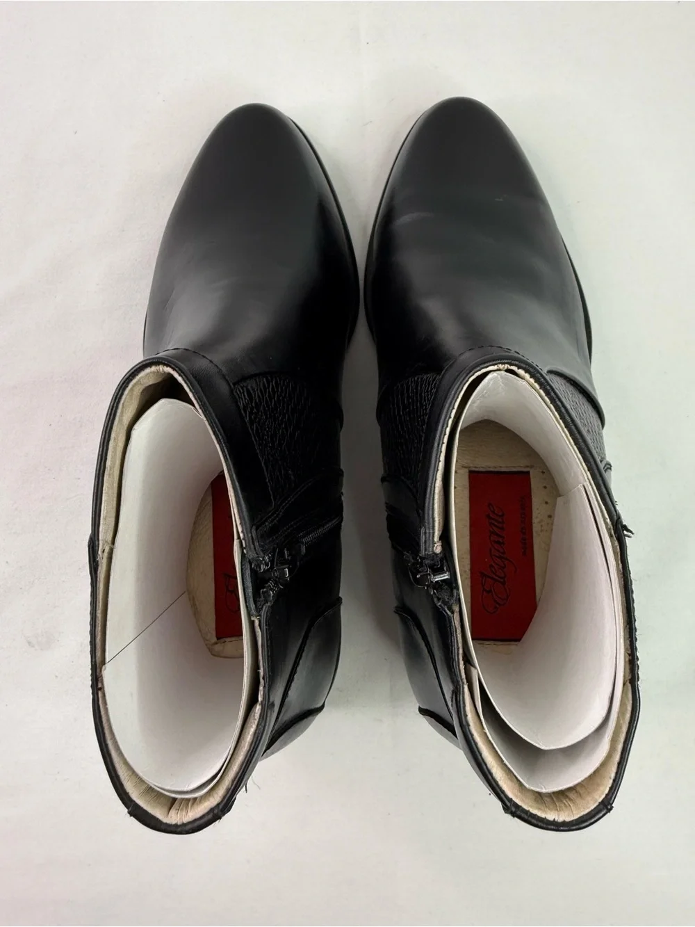Elegante Leather Ankle Zipper Boots Made in Spain Size 7